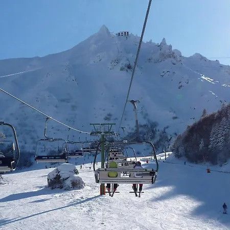 T2 Avec Balcon Expose Ouest, Parking Prive, Au Mont-dore, Proche Centre Et Thermes - Fr-1-608-190